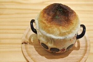 ZIPのレシピ・カニクリームシチューポットパイ