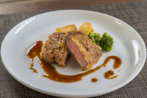 DAIGOも台所のレシピ・牛ヒレカツ