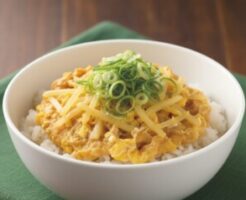 どさんこワイド179のレシピ・ジャガたま丼
