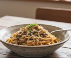 ヒルナンデスのレシピ・なめ茸とチーズのパスタ