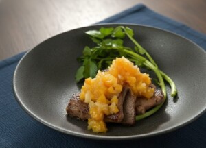 ぺこもぐキッチンのレシピ・サルティンボッカ 柿のソース