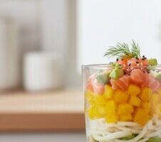 きょうの料理ビギナーズのレシピ・スモークサーモンとアボカドのサラダ