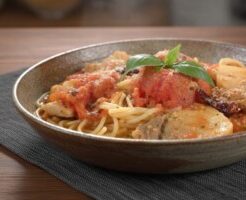 ZIPのレシピ・丸ごとトマトスープ風のうま辛アラビアータ