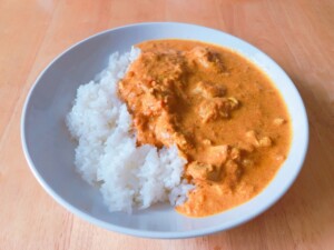 ぺこもぐキッチンのレシピ・バターチキンカレー