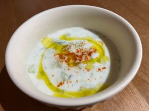 ぺこもぐキッチンのレシピ・ライタ~インド風サラダ