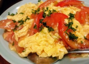 あさイチのレシピ・トマトのふんわり中華オムレツ