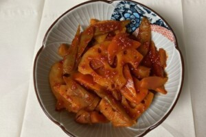 DayDay(デイデイ)のレシピ・ごぼうとれんこんのコチュジャン炒め