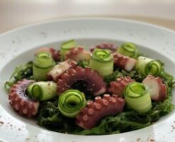 沸騰ワード10のレシピ・キュウリとタコのポン酢オリーブ