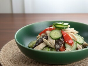 DAIGOも台所のレシピ・ササミとキクラゲのジンジャーソース和え