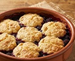 キューピー3分クッキングのレシピ・ミックスベリーのコブラー