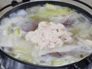 なないろ日和のレシピ・たらとしらこの親子鍋