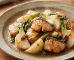 あさイチのレシピ・ぶりとかぶのみそバター炒め