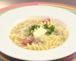 どさんこワイド179のレシピ・キャベツとマカロニのスープ
