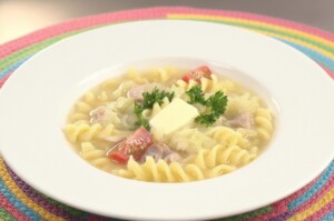 どさんこワイド179のレシピ・キャベツとマカロニのスープ