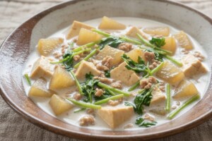 ノンストップのレシピ・セリとカブの白麻婆豆腐