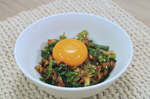 ノンストップのレシピ・セリとキムチのユッケ