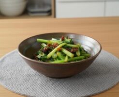 きょうの料理ビギナーズのレシピ・小松菜と牛肉の中国風炒め