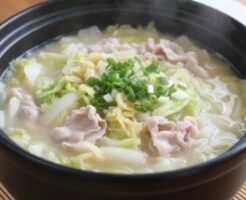 きょうの料理ビギナーズのレシピ・白菜と豚肉のみそ鍋