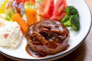 トリセツショーのレシピ・大豆ミート入りハンバーグ