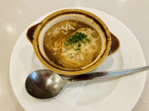 食卓のひみつのレシピ・オニオングラタンスープ