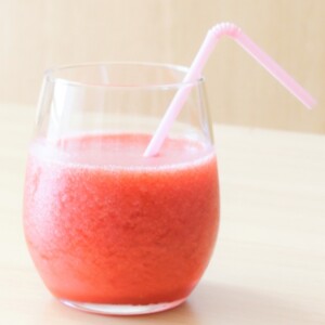 ウワサのお客さまのレシピ・甘酒いちごシェイク