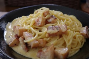 DAIGOも台所のレシピ・レンジでカルボナーラ