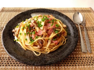 ゴー！ゴー！キッチン戦隊クックルンのレシピ・きのこの和風スパゲッティ