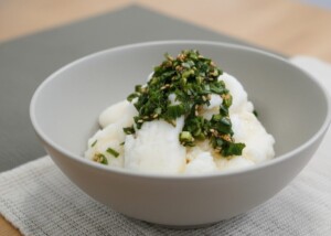 ノンストップのレシピ・たたき長イモのニラダレがけ