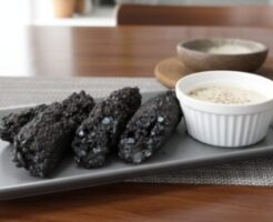 ZIPのレシピ・イカ墨ブラックリームきりたんぽ