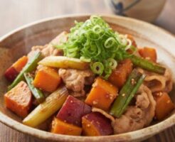 ミキティダイニングのレシピ・サツマイモと豚肉の甘辛炒め