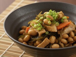 DAIGOも台所のレシピ・大豆と昆布のうま煮