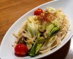 滝沢カレン&和田明日香のフィーリンきっちんのレシピ・春キャベツと納豆ペペロンパスタ