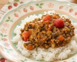 ZIPのレシピ・いちごカレー