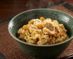 サタプラのレシピ・シューマイ入り中華おこわ風