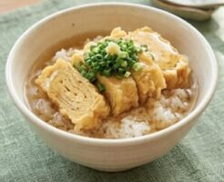 ぺこもぐキッチンのレシピ・揚げ出汁卵のあんかけ丼