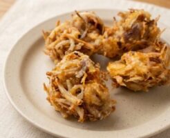 ZIPのレシピ・豚こまと紅しょうがのかき揚げ