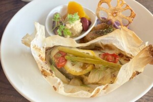 キューピー3分クッキングのレシピ・さわらとアスパラの包み焼き ごまみそだれ