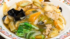 滝沢カレン&和田明日香のフィーリンきっちんのレシピ・タケノコのカラフル中華丼