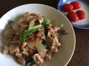 きょうの料理ビギナーズのレシピ・キャベツと豚肉のみそ炒め