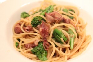 食卓のひみつのレシピ・ホタルイカのガーリック炒め