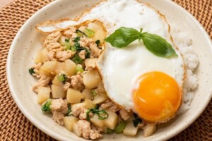 ゴー！ゴー！キッチン戦隊クックルンのレシピ・かぶガパオライス