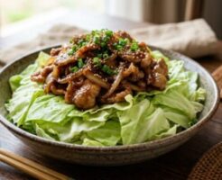 きょうの料理ビギナーズのレシピ・ちぎりキャベツの豚バラ甘辛ソース