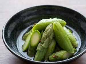 ノンストップのレシピ・グリーンアスパラの浅漬け