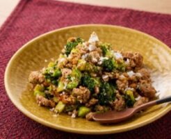 滝沢カレン&和田明日香のフィーリンきっちんのレシピ・ブロッコリーの納豆肉そぼろ