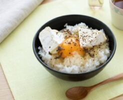 ラヴィットのレシピ・リゾット風黒トリュフ卵かけご飯