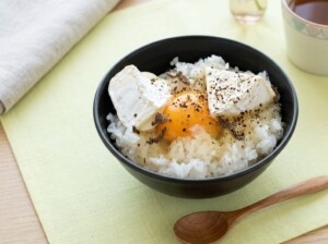 ラヴィットのレシピ・リゾット風黒トリュフ卵かけご飯
