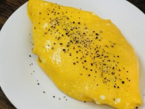 ぺこもぐキッチンのレシピ・特製オムライス