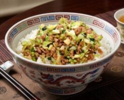 キューピー3分クッキングのレシピ・皮なし餃子丼