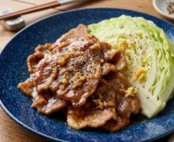 キューピー3分クッキングのレシピ・蒸しキャベツとしょうが焼き