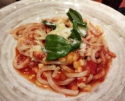 ゴー！ゴー！キッチン戦隊クックルンのレシピ・トマトチーズうどん